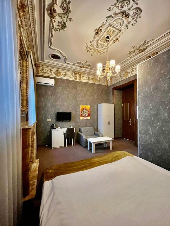 Nizami Hotel Baku Zewnętrze zdjęcie